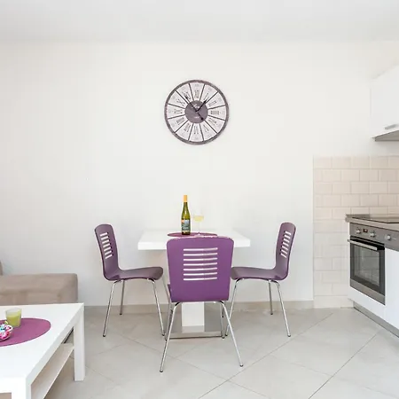 House With A Parking Space Milna, Brac - 20140 Holiday home Milna (Brac)