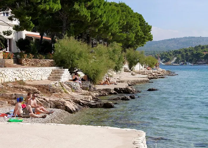 House With A Parking Space Milna, Brac - 20140 Milna (Brac)